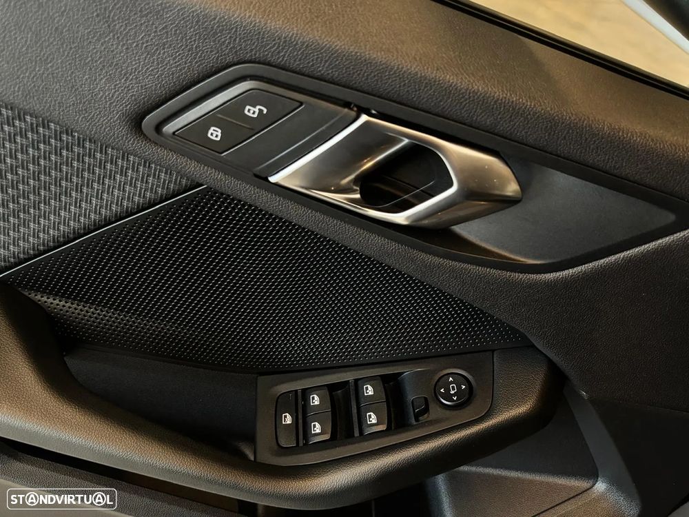 BMW 118 i Corporate Edition Auto - 13