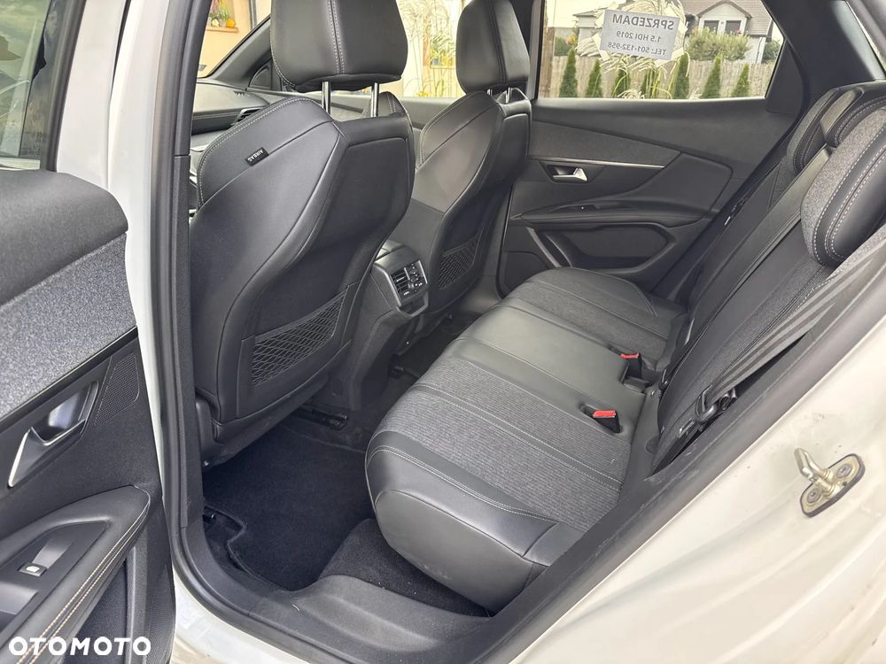 Peugeot 3008 1.5 BlueHDi GT S&S EAT8 - 13