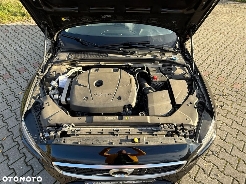 Volvo S60 T5 Momentum Pro - 9