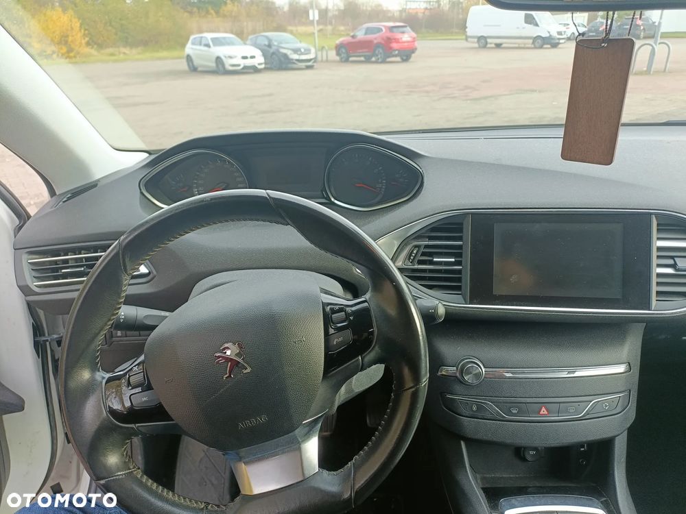 Peugeot 308 1.6 THP Active - 13