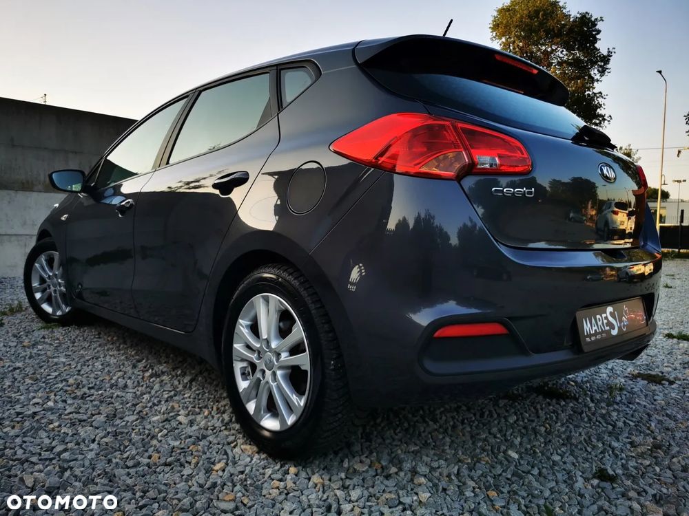 Kia Ceed - 30