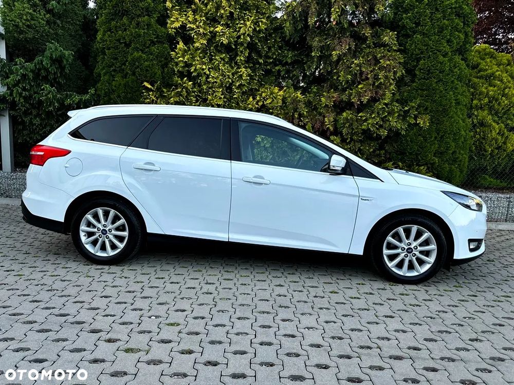 Ford Focus 1.0 EcoBoost Start-Stopp-System TITANIUM STYLE - 10