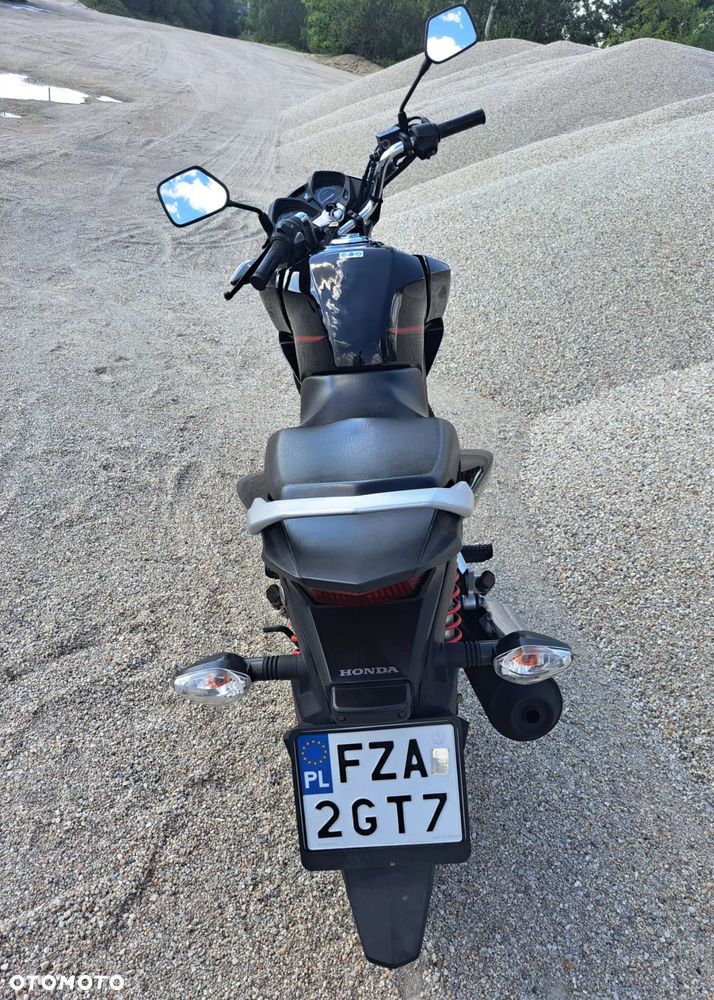 Honda CB - 3