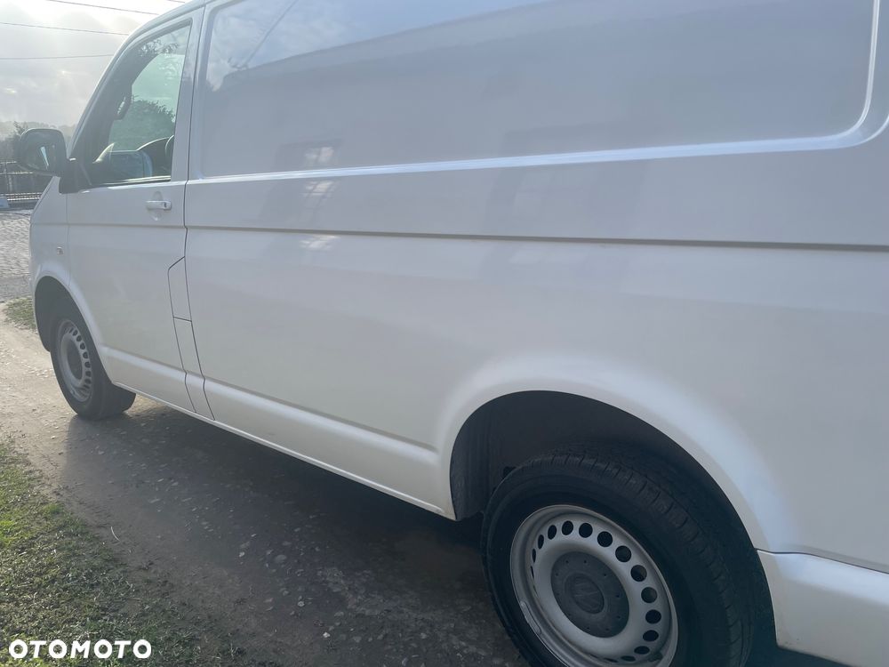 Volkswagen Transporter - 4