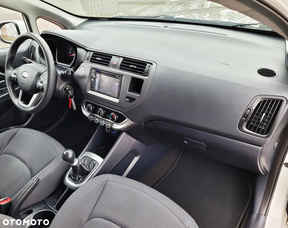 Kia Rio 1.2 Business Line - 21