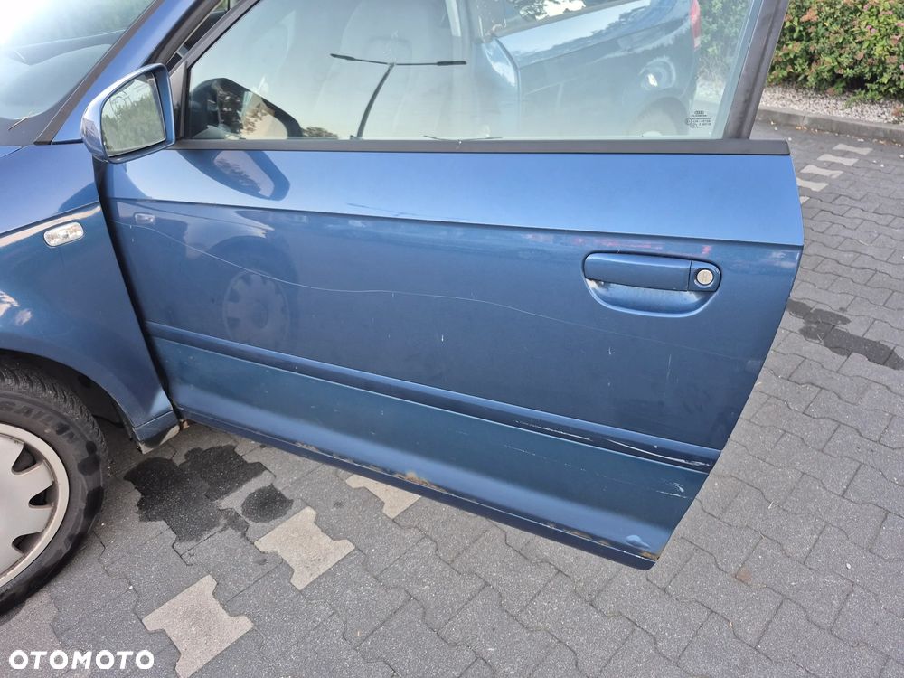 Audi A3 3-drzwiowe 1.6 FSI Ambiente - 19