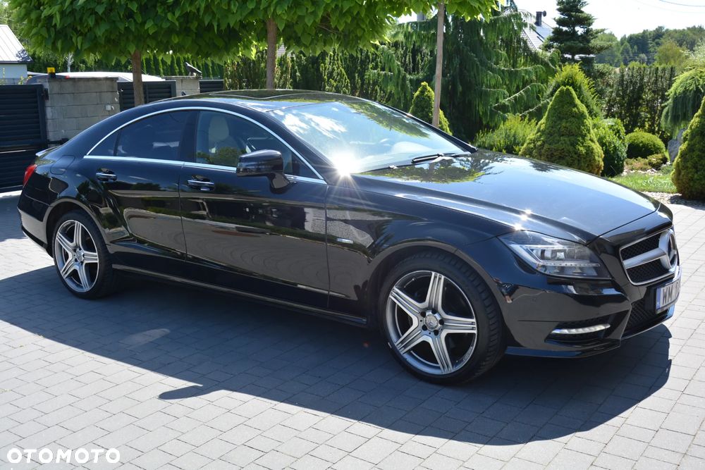 Mercedes-Benz CLS 350 CDI 4-Matic BlueEff - 2