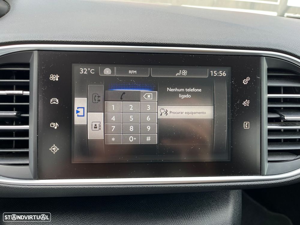 Peugeot 308 SW 1.2 PureTech Allure - 38