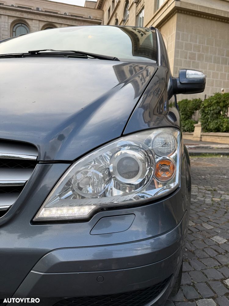 Mercedes-Benz Viano 2.2 CDI DPF lang Automatik Ambiente Edition - 4