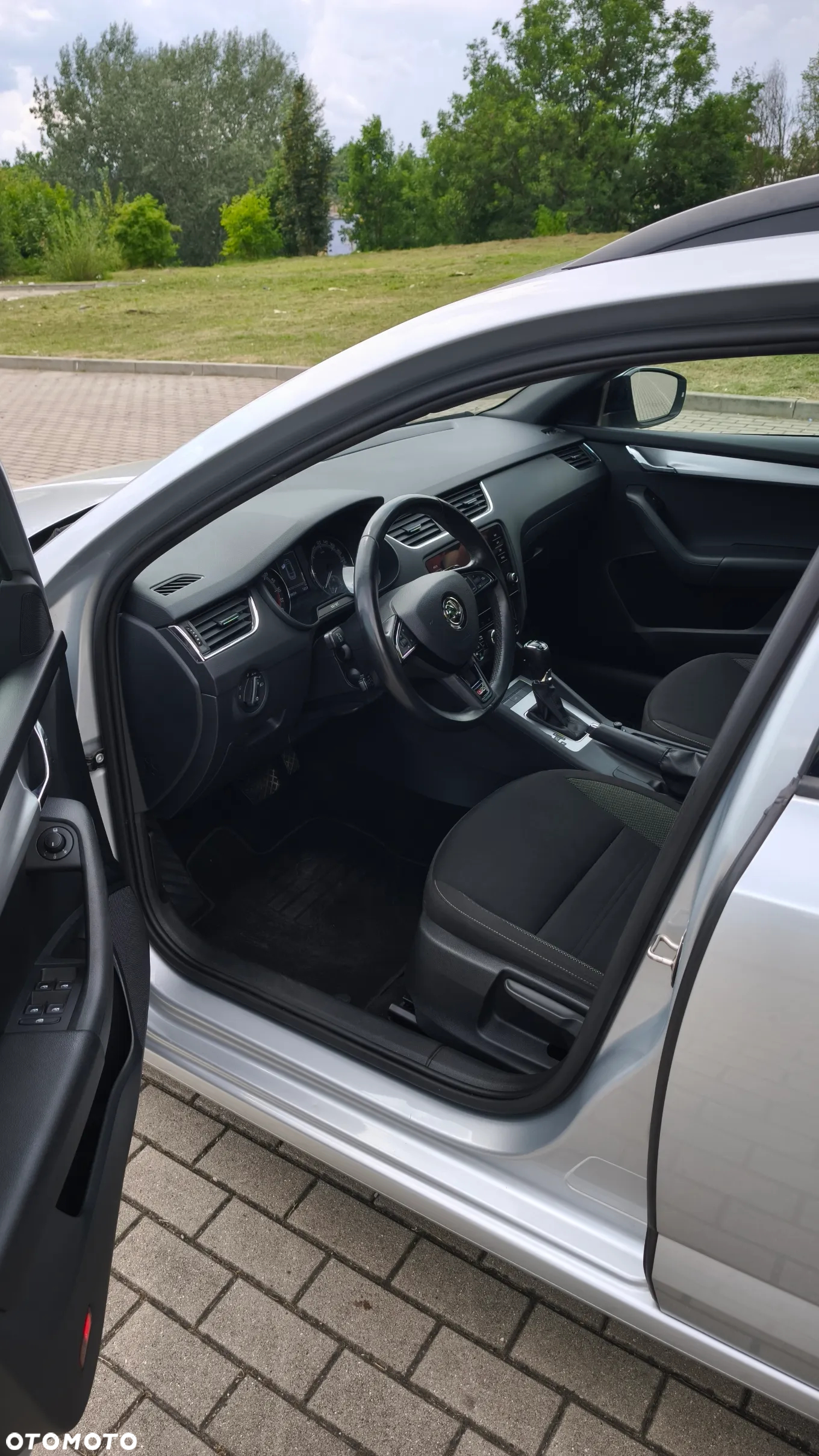 Skoda Octavia 2.0 TDI (Green tec) DSG Ambition - 8