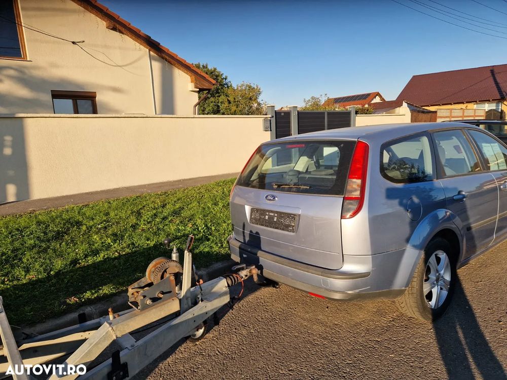 Ford Focus - 6
