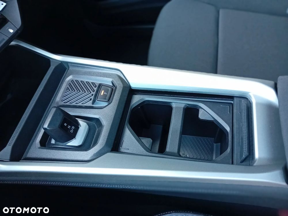 Dacia Bigster 1.8 Full Hybrid 155 Journey MMT - 26