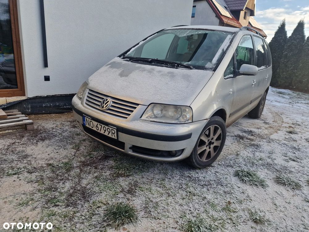 Volkswagen Sharan 1.9 TDI Comfortline - 1