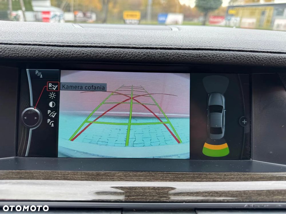 BMW Seria 7 740d xDrive - 12