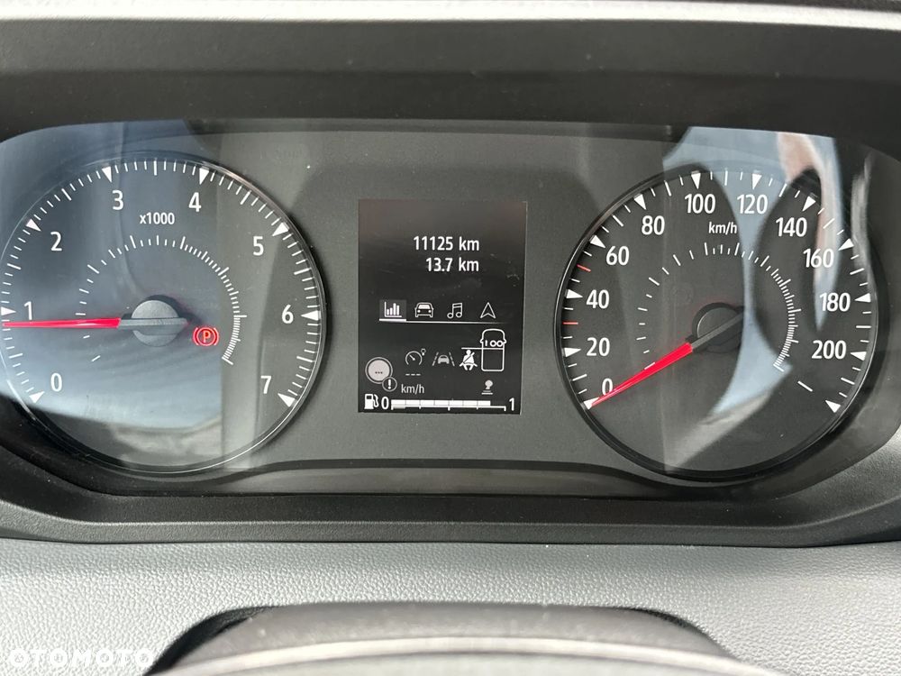 Renault Master - 15