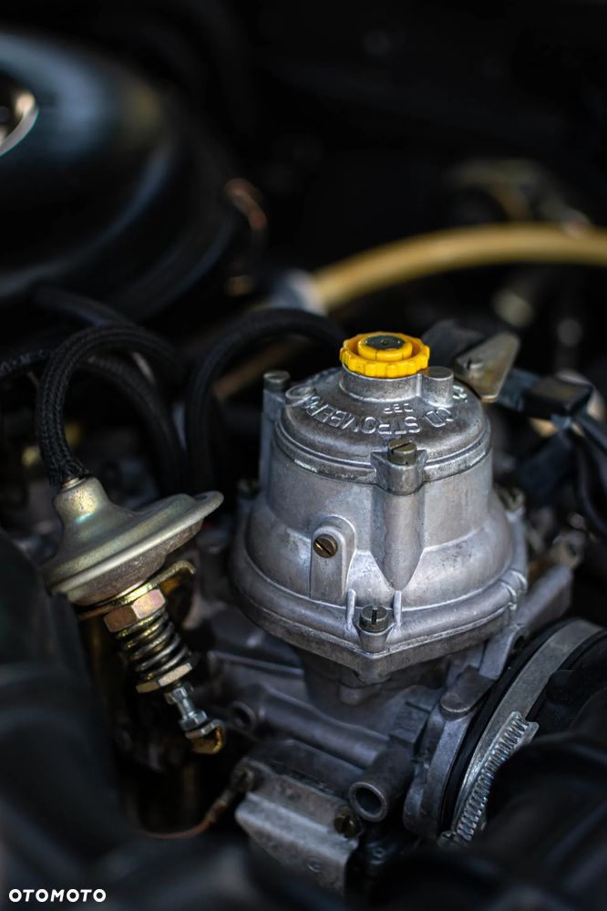 Mercedes-Benz W123 - 36