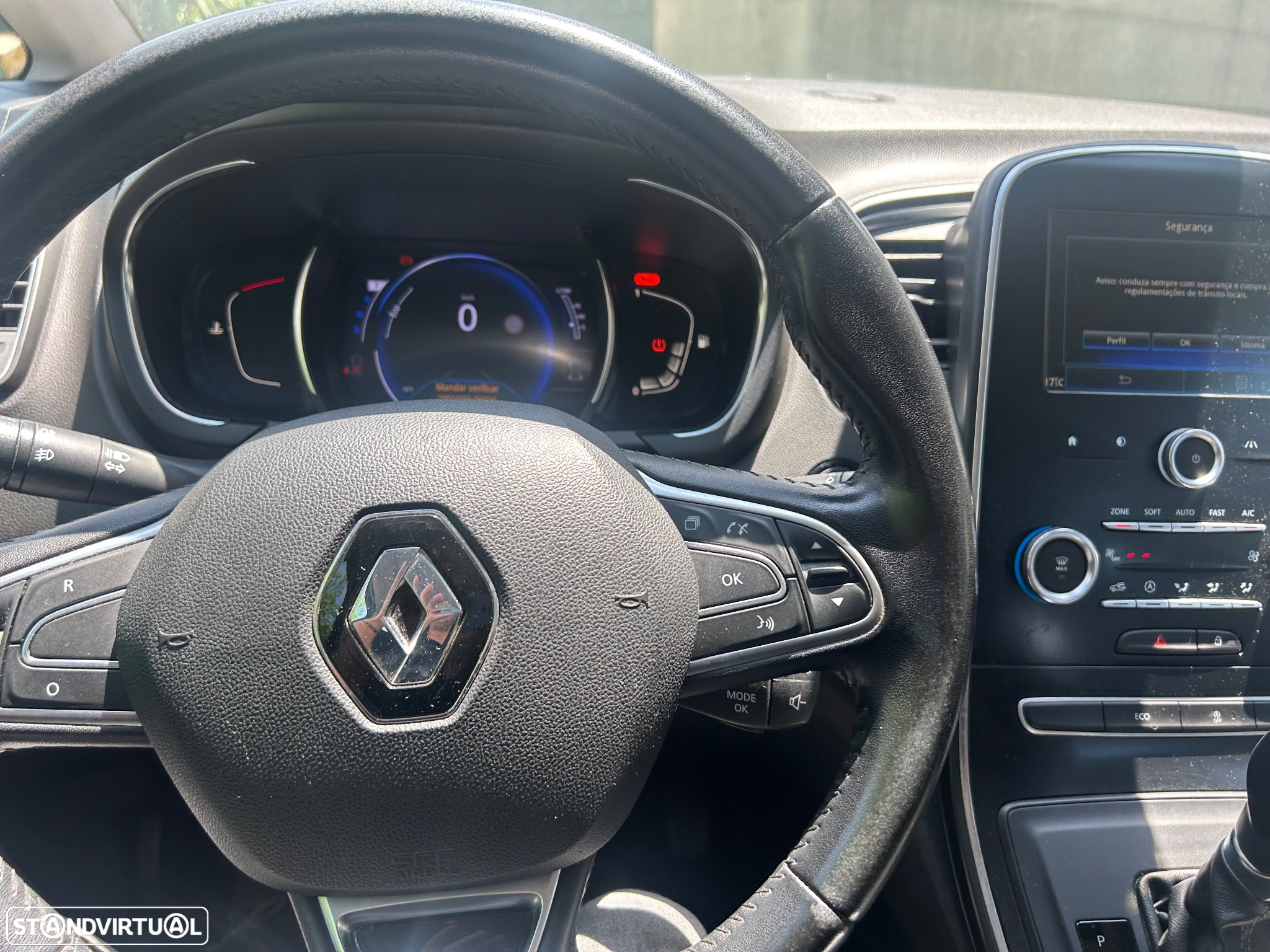 Renault Grand Scénic ENERGY dCi 110 EDC INTENS - 14