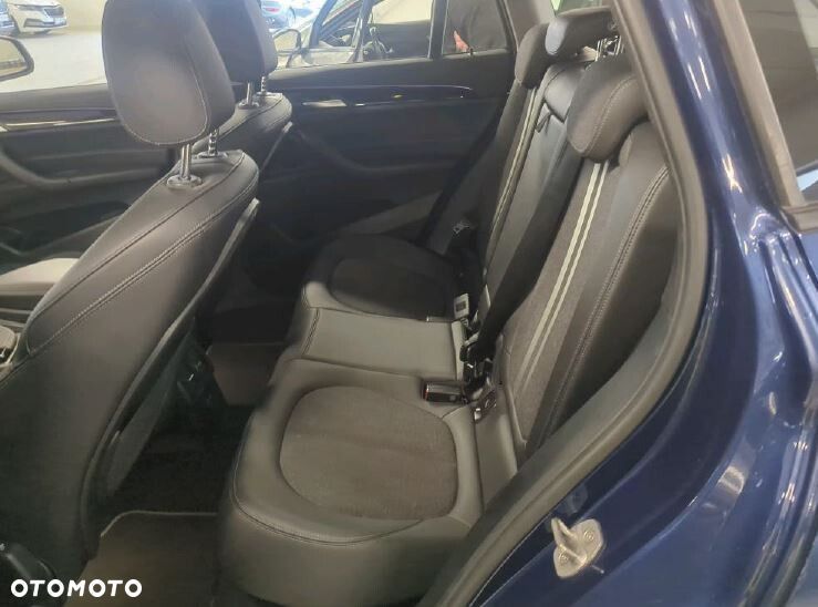 BMW X1 - 6