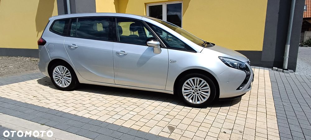 Opel Zafira 1.4 T Cosmo EcoFLEX S&S EU6 - 12