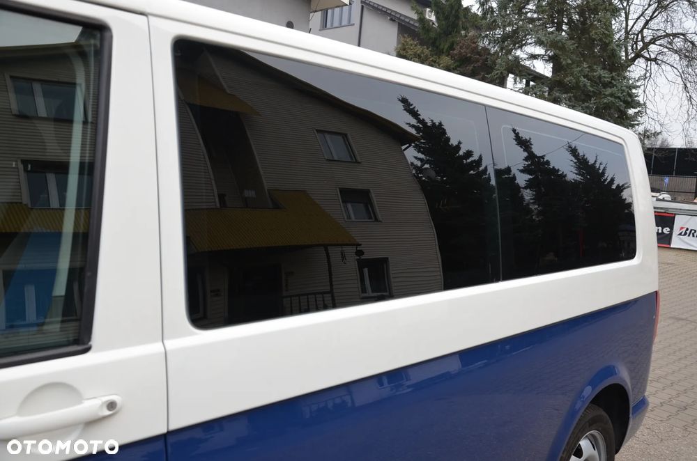 Volkswagen Caravelle - 28