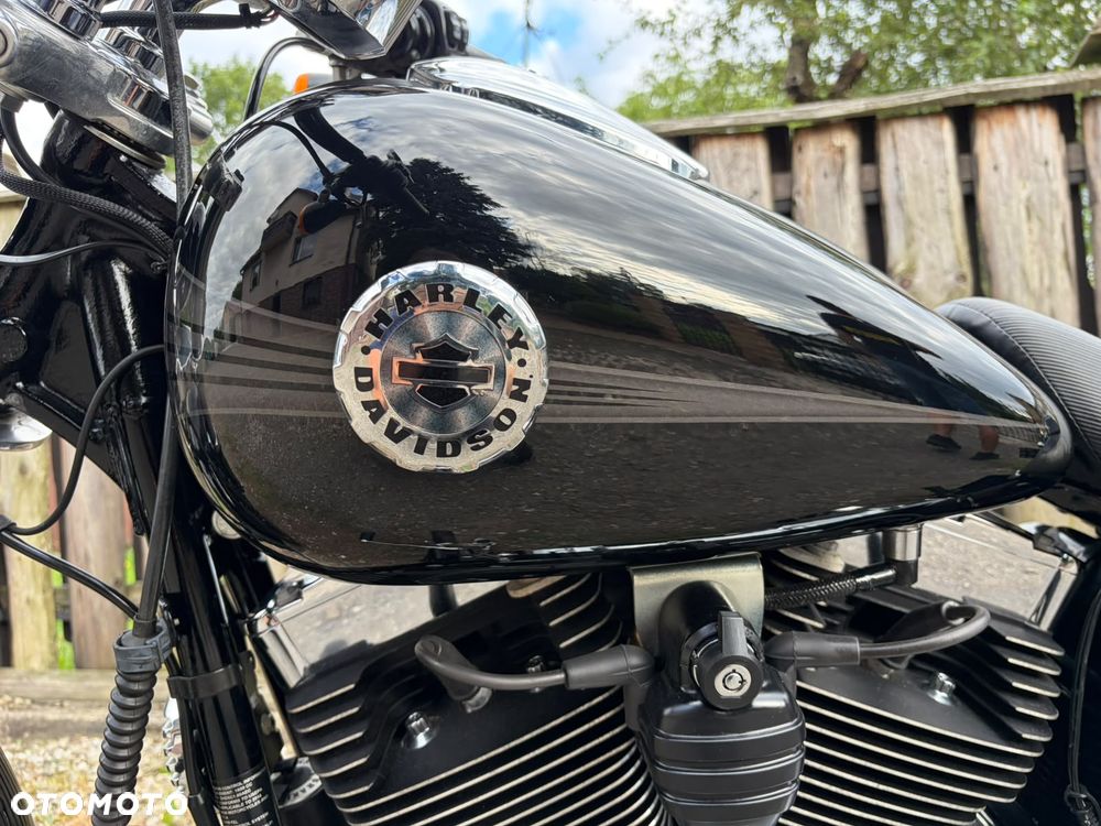 Harley-Davidson FXSB Breakout - 12