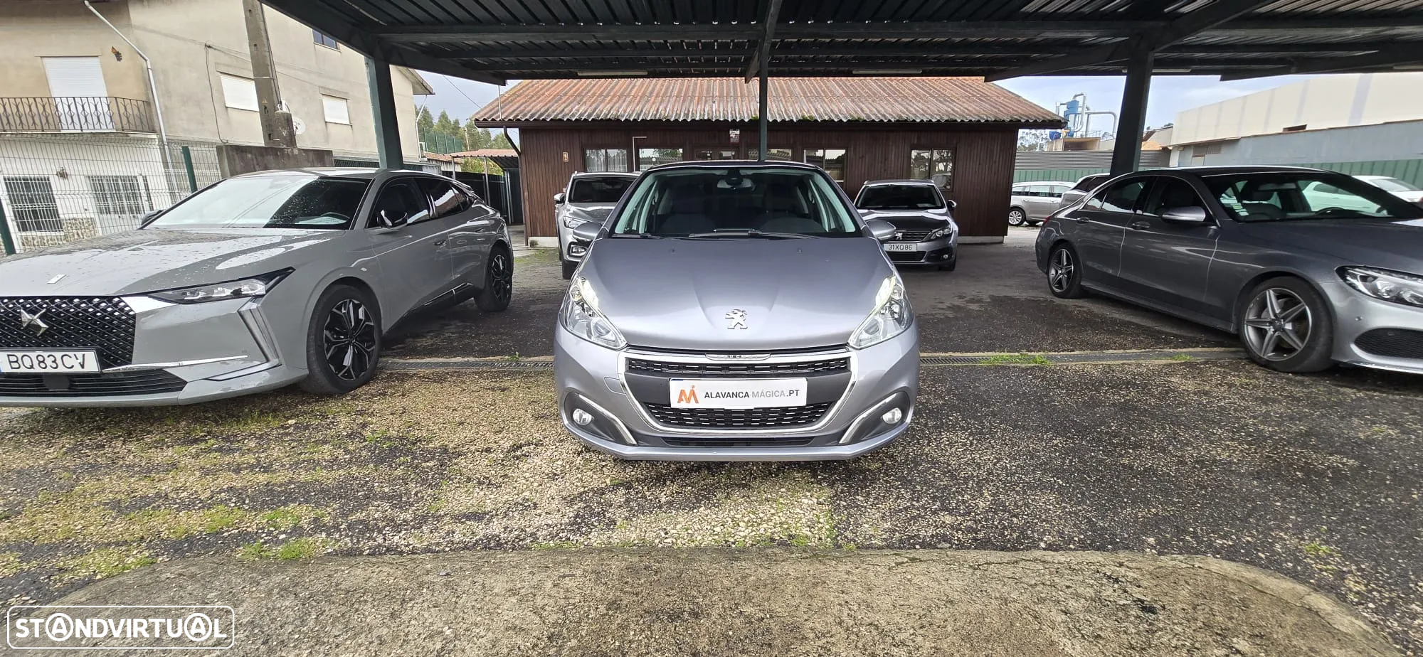 Peugeot 208 1.5 BlueHDi Signature - 4