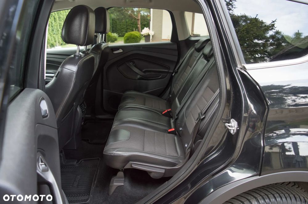 Ford Kuga 2.0 TDCi 2x4 Titanium - 26