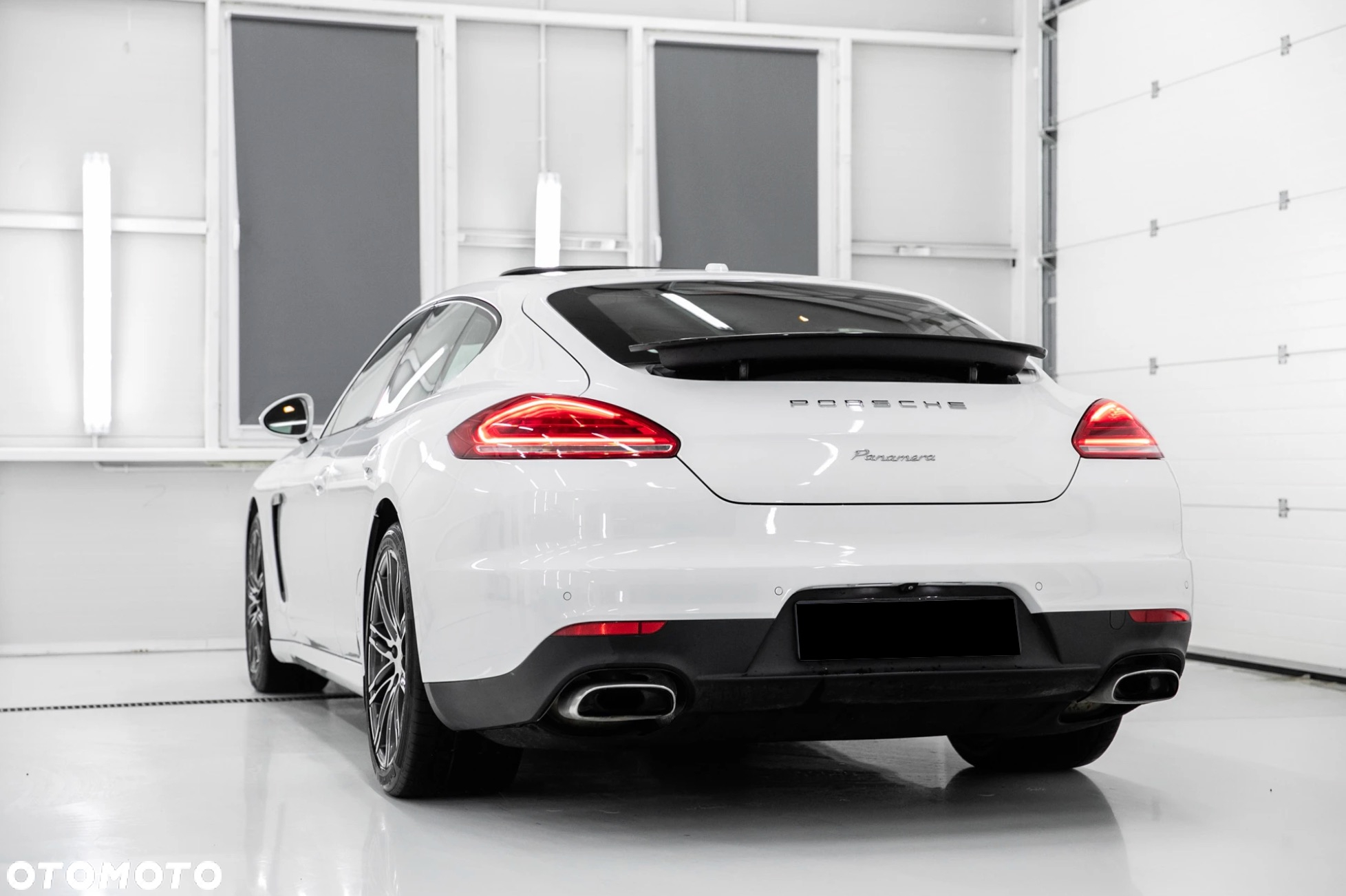 Porsche Panamera PDK - 8