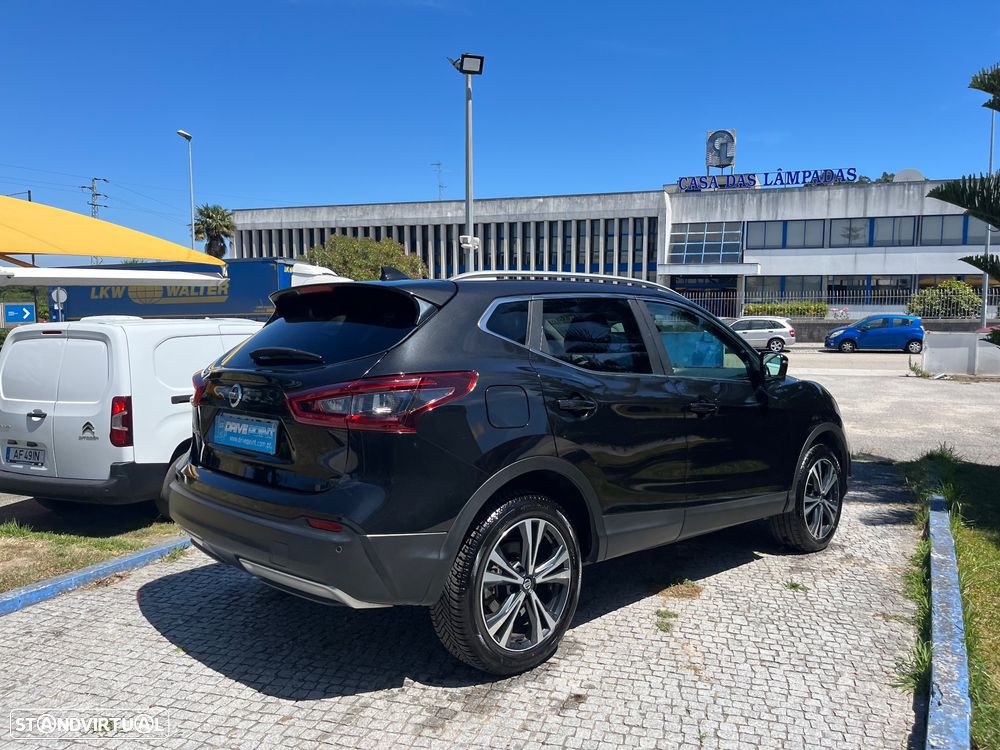 Nissan Qashqai 1.3 DIG-T N-Connecta J18 - 13