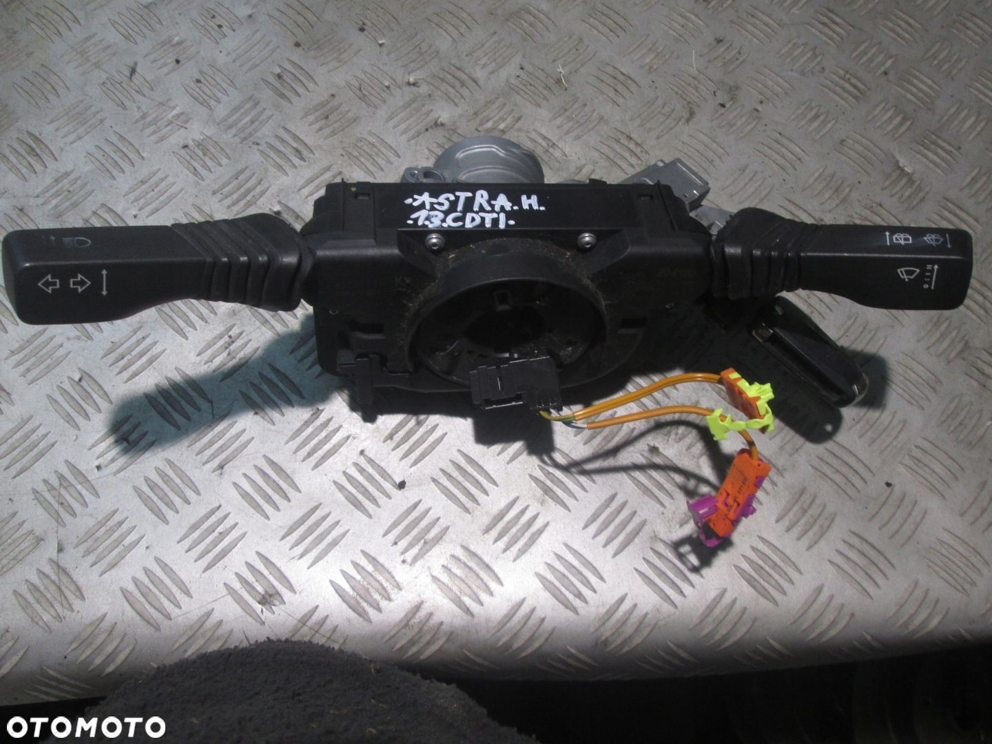 PRZEŁĄCZNIK ZESPOLONY MANETKI OPEL ASTRA H TEMPOMAT 13236786KR - 1