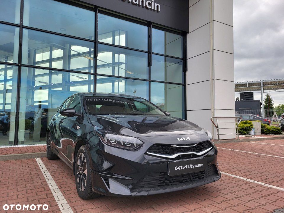 Kia Ceed - 3