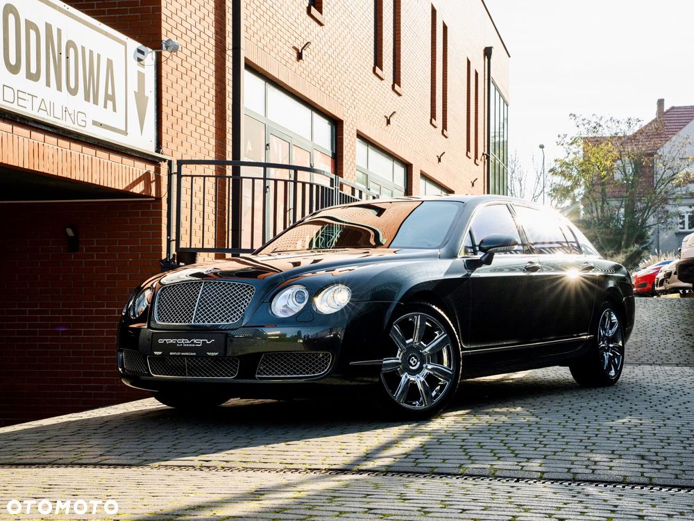 Bentley Flying Spur - 3