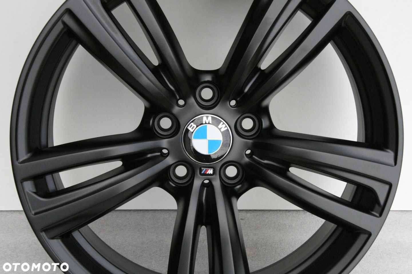 19 ORYGINAŁ BMW M-PAKIET 3 3GT 4 5 5GT 6 X1 X3 X4 - 1