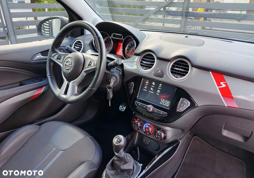 Opel Adam 1.4 Turbo S - 30