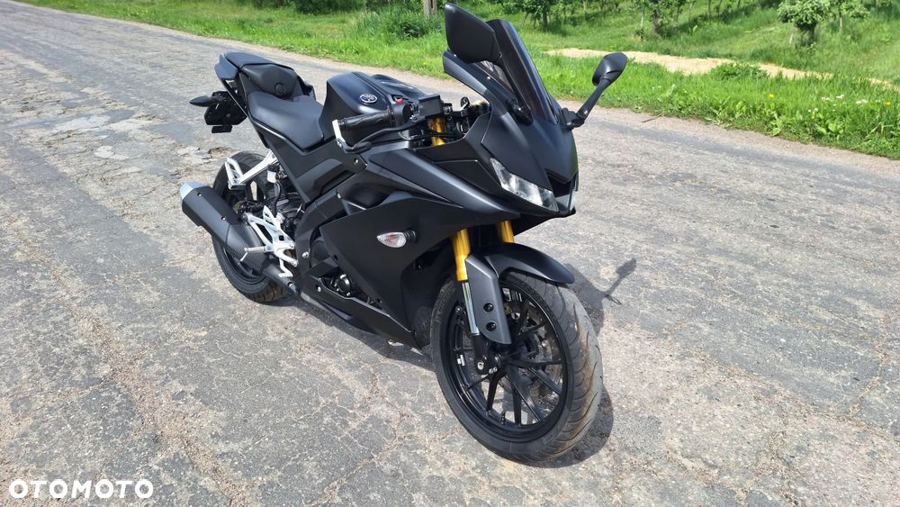 Yamaha YZR - 24