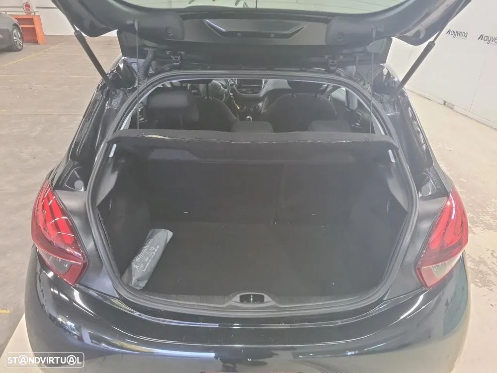 Peugeot 208 1.5 BlueHDi Signature - 10
