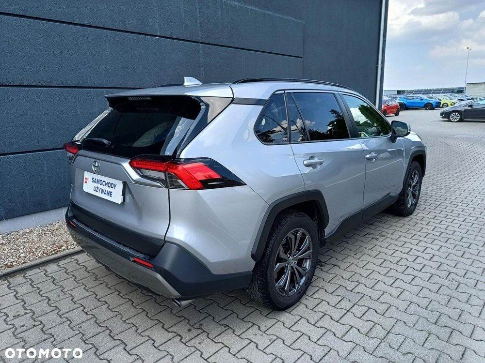 Toyota RAV4 - 7