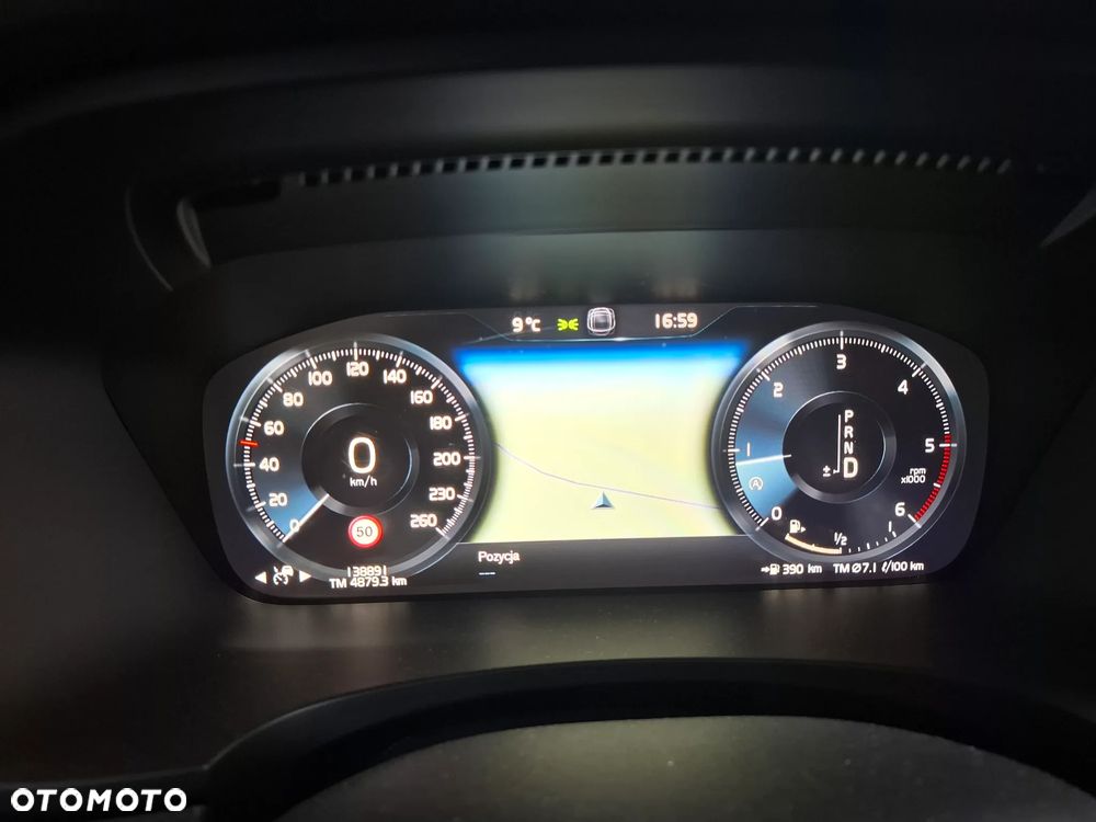 Volvo V90 Cross Country - 6