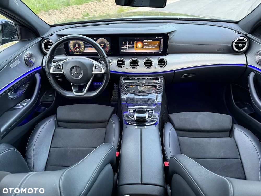Mercedes-Benz Klasa E 220 d 9G-TRONIC - 17