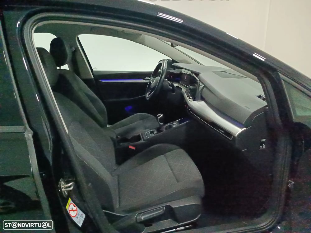VW Golf 1.0 TSI Life - 23