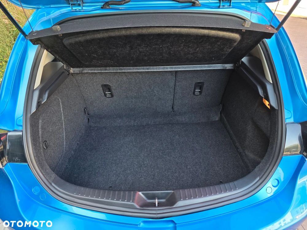 Mazda 3 1.6 Sport Exclusive - 17