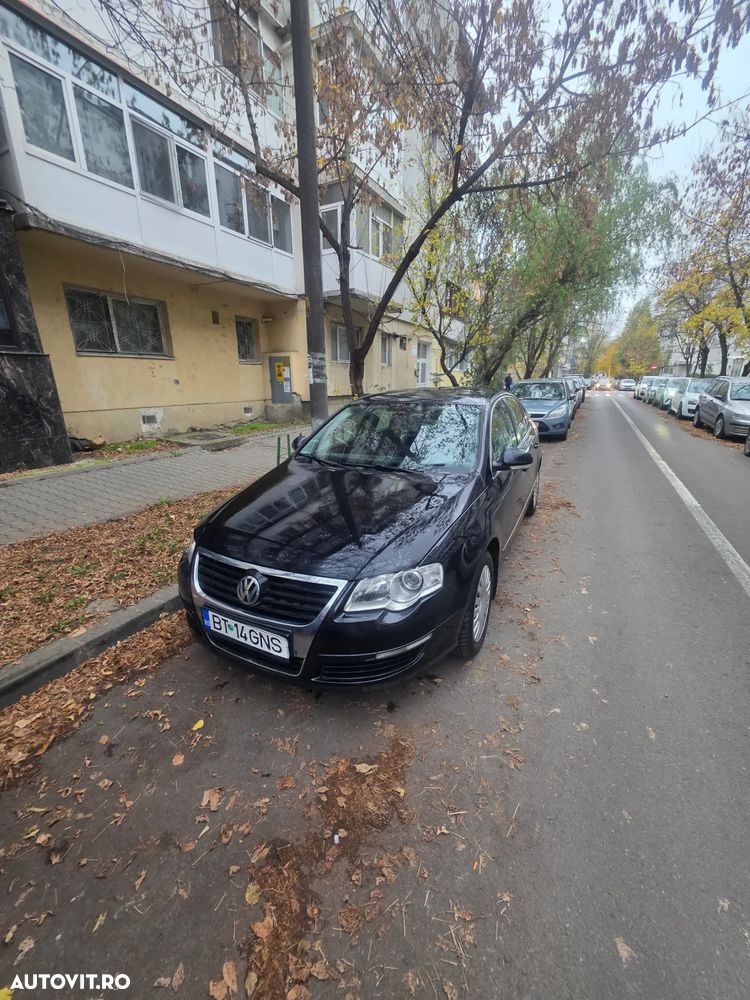 Volkswagen Passat Variant 1.6 TDI DPF BlueMotion Technology Highline - 12