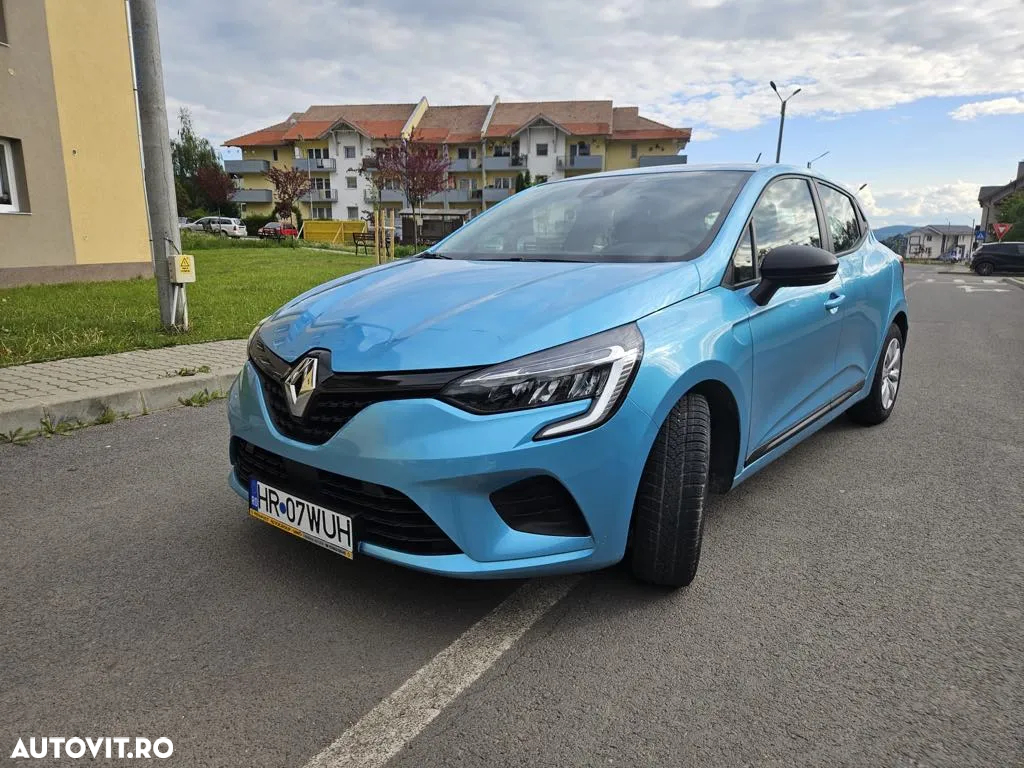 Renault Clio - 8