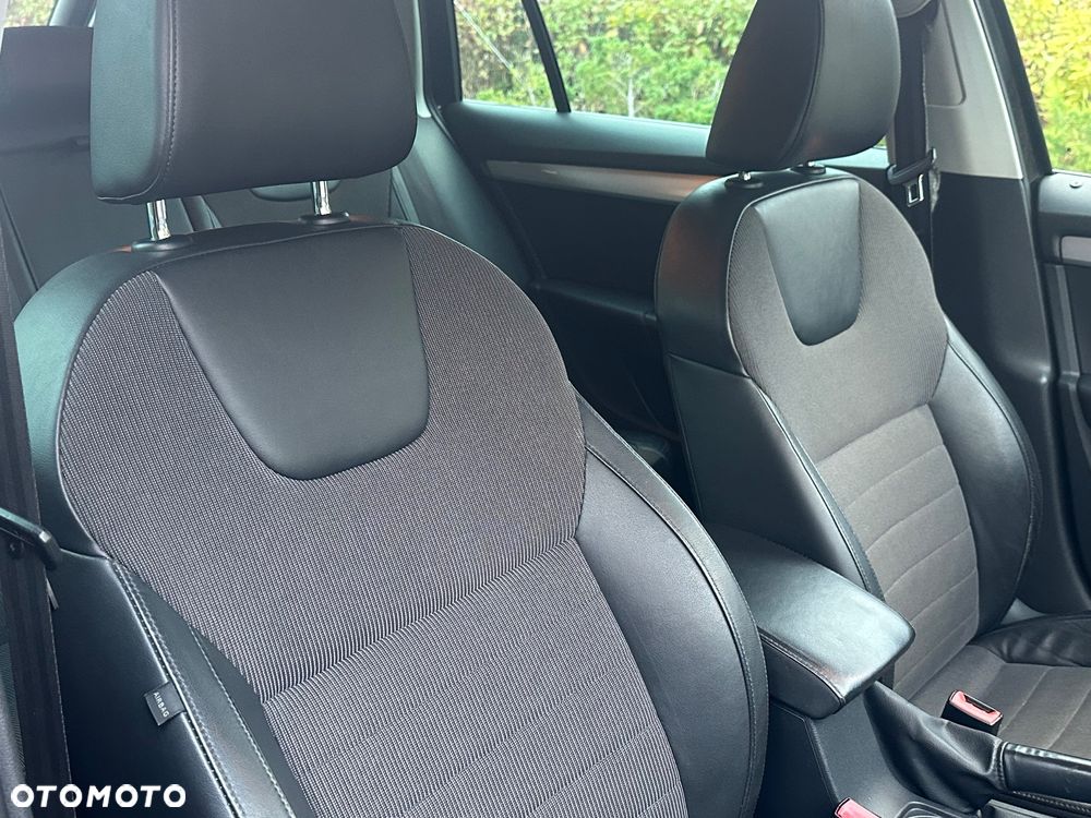 Skoda Octavia 2.0 TDI Elegance DSG - 16