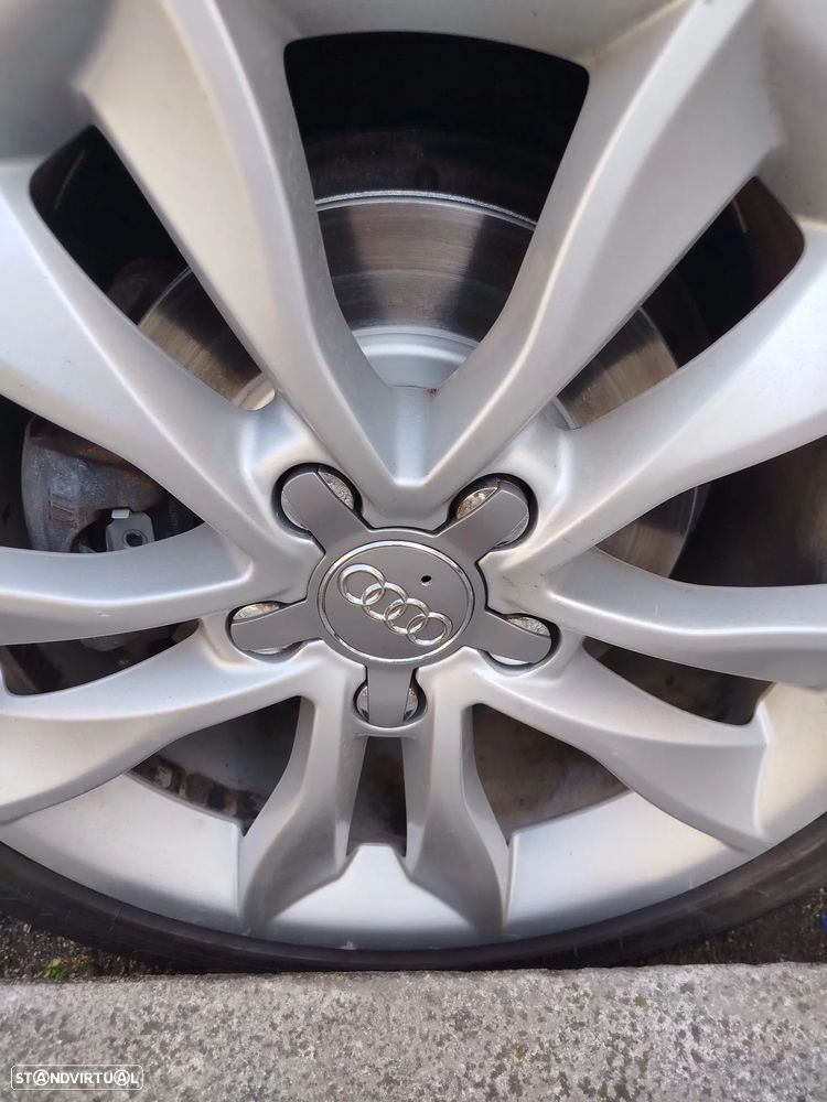 Audi A3 Cabrio 1.6 TDi DPF S line Sport Pack - 33