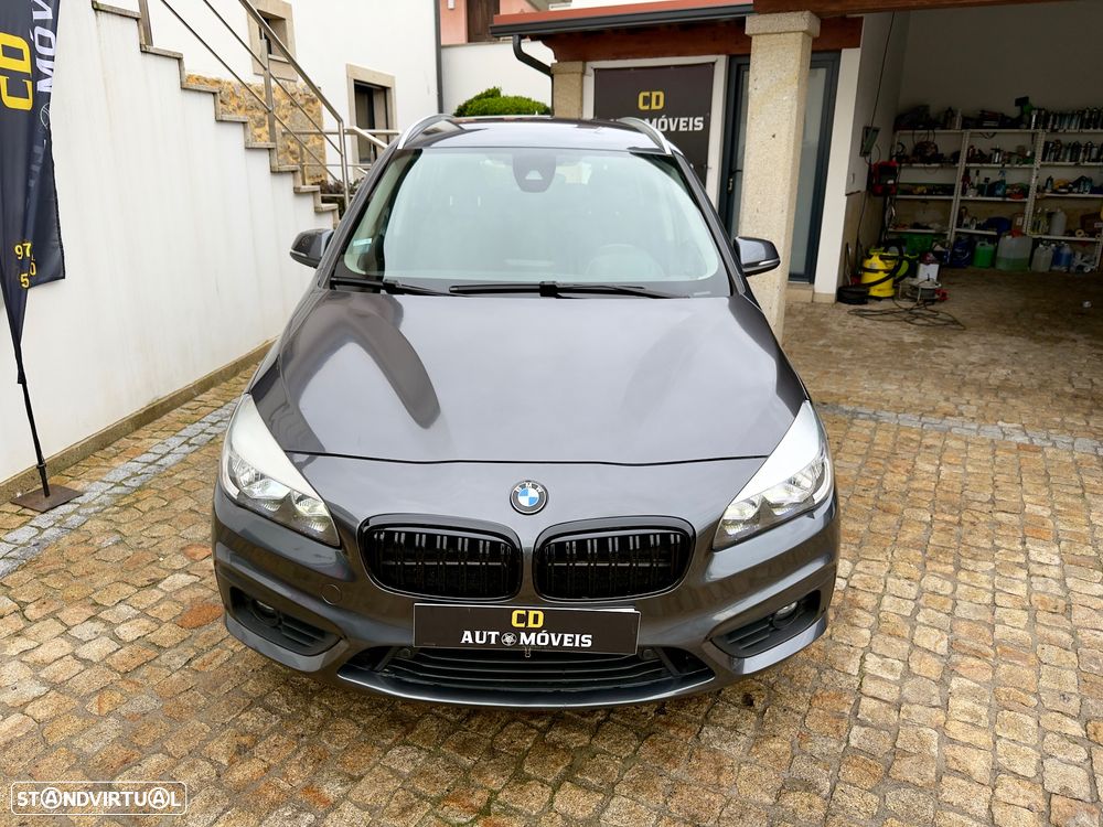 BMW 218 Gran Tourer d 7L Line Luxury - 24