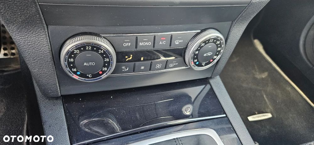 Mercedes-Benz GLK 320 CDI 4-Matic - 34