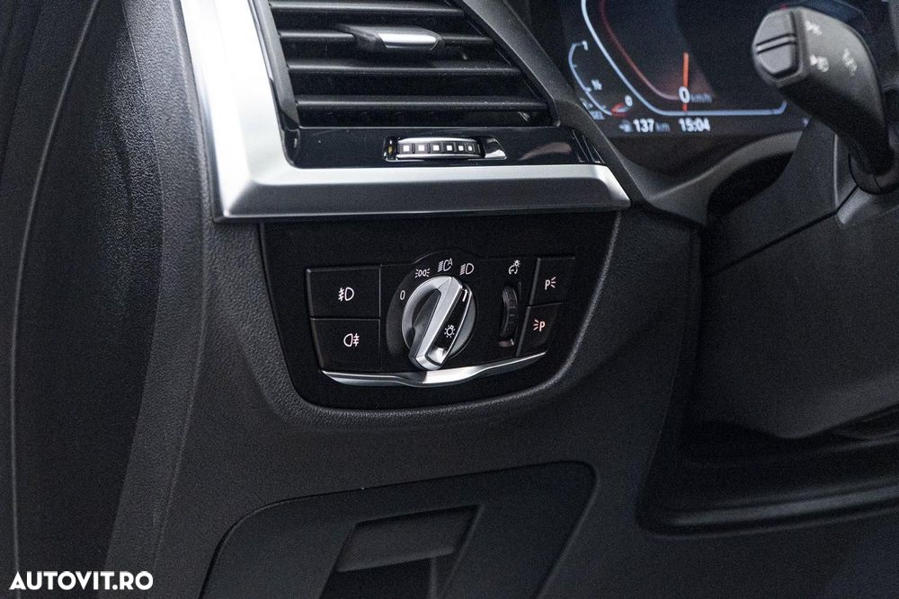 BMW X3 xDrive20d AT M Sport - 27