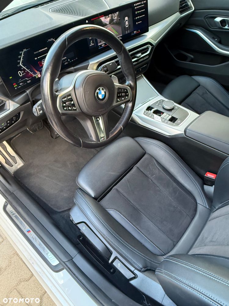 BMW Seria 3 320d xDrive M Sport sport - 28