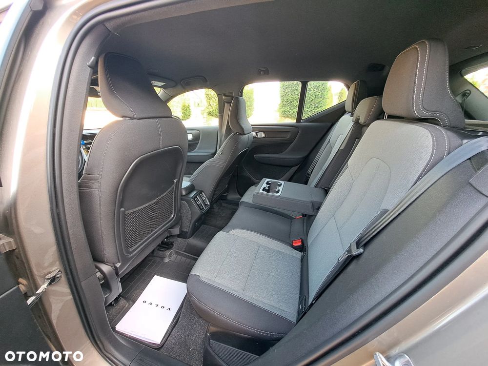 Volvo XC 40 - 15